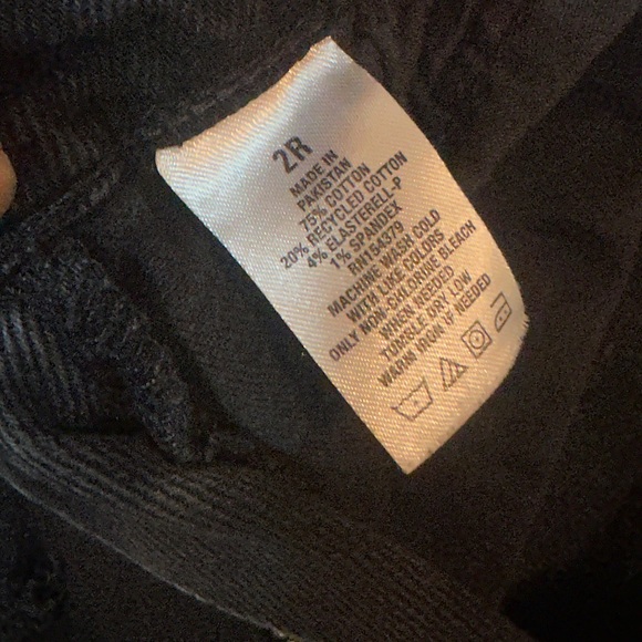 Aeropostale Mom jeans! Comfy cute - Picture 3 of 3